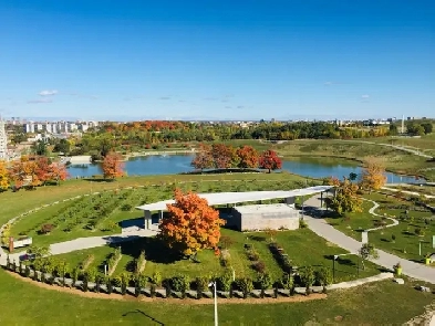 ⭐️BEAUTIFUL PARK VIEW UPSCALE PENTHOUSE Private Bath Female Veg Image# 8