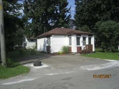 Maisons a louer rénové dans un Quartier tranquille a Fabreville Image# 1