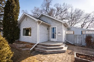 3-Bedroom House in St. James Image# 1