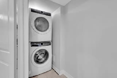 Renovated 1 Bedroom Basement in Mississauga at Winston Churchill Image# 1