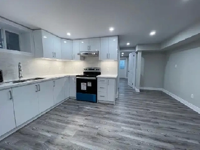 Newly renovated 1 bedroom Basement Unit 1 bathroom 1 kitchen Image# 6