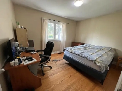 Furnished Master Bedroom Available near uOttawa Image# 1