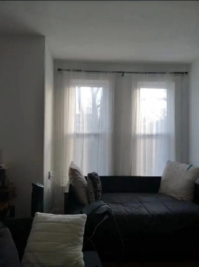 Spacious Second Floor for of House for Rent in The Annex Image# 1