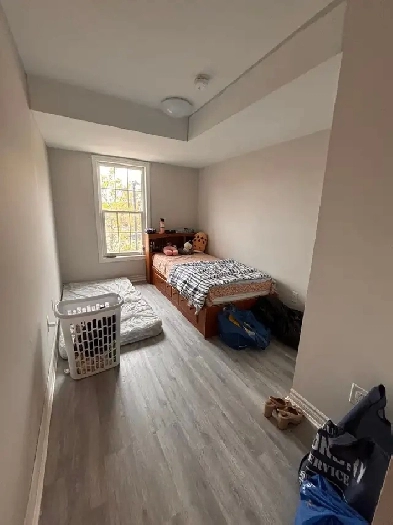4 bed 4 bath townhouse | Near Georgian College Image# 4