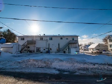 Appartement à louer - 310A rue Bélanger Image# 1