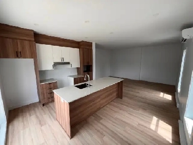 4 1/2   bureau Fabreville NEUF Image# 4