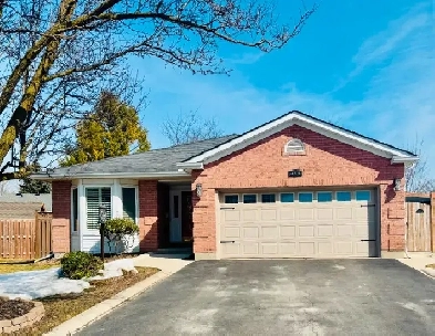 Home for sale Court Location Waterloo 4 Bedroom 2 Bath Image# 23