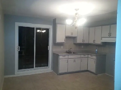 5 1/2 à Louer Image# 1