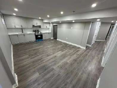Brand New 3 Bedroom 2 Washroom Legal Basement Image# 16
