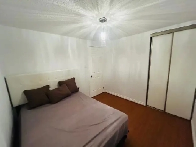 Furnished Bedroom for Rent – Ideal for Female Pros/students Image# 1