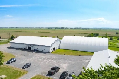 Varennes (Montérégie) : Domaine équestre de 40 acres Image# 1