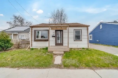 16 Mcnaughton Ave, Wallaceburg Image# 8