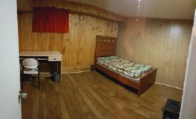 Room For Rent 15min Bus to U of M, MITT or Downtown near Pembina Image# 1