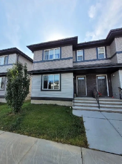 Southfort 3 Bed 2.5 Bath Duplex Dbl Garage Fort Saskatchewan Image# 21