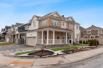 Stunning 4-Bed Home in Kanata with $30K  Airbnb Income Potential Image# 13