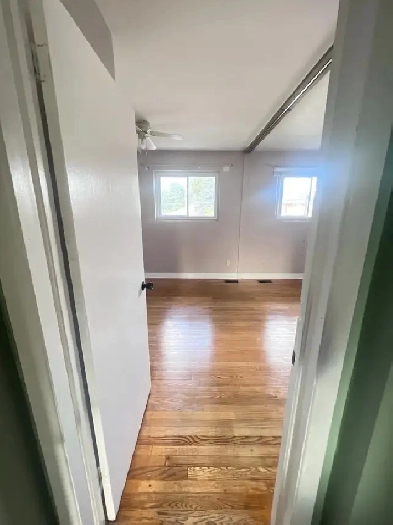 room sharing Image# 1