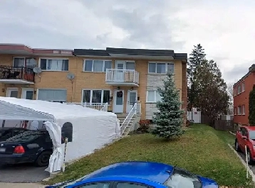 3 1/2 dans un triplex à louer. Laval-des-rapides. Image# 1