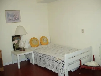 Rent a Room Image# 4