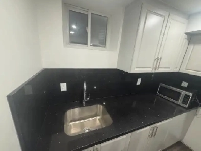 Room for woman. Image# 1