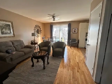 Grand 3 1/2 à louer - Laval, dernier étage -  Disponible Juin Image# 1