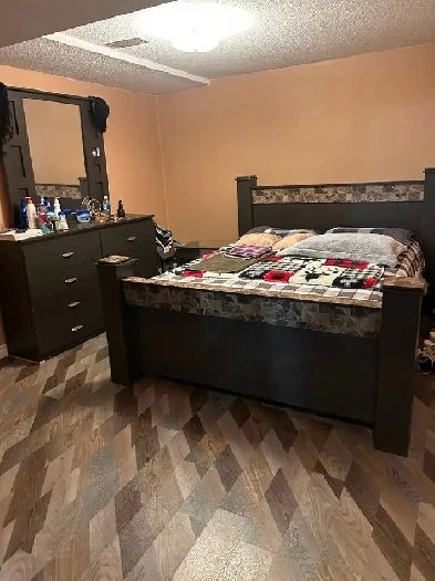 1 bed room plus 1 open concept bedroom avail immediately Bramptn Image# 1