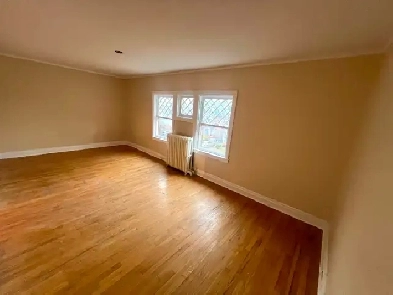 Glebe, Powell Avenue, Two Bedroom Apartment for Rent, Centretown Image# 1