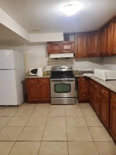 2 BED ROOM BASEMENT FOR RENT Image# 1