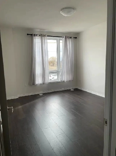 Room For Rent Image# 6