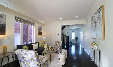 3 BHK House for Rent $3150 Immediately in Brampton Image# 1