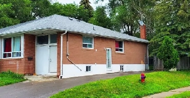 2bed 1 bath $1800 Newmarket Image# 1