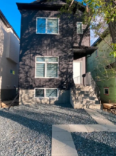 Lovely 3-bedroom duplex for rent in St. Vital Image# 12