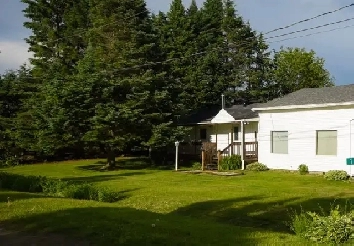 House for Rent in Bowman, Quebec Image# 1
