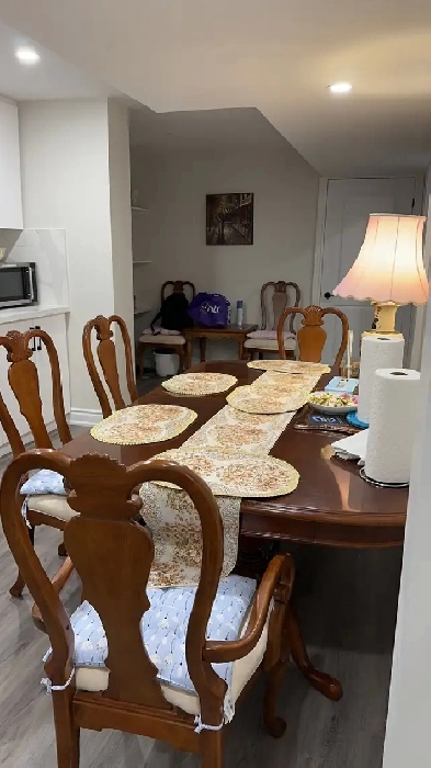 3 Bedrooms Fully furnished Basement Apartment in Mississauga Image# 1