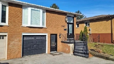 Amazing house in Burlington for rent Image# 1