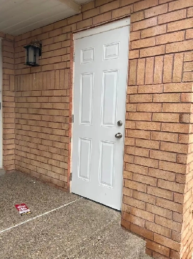 2 bedroom basement available for rent in heartland Mississauga Image# 4