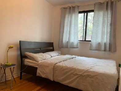 41/2 metro Fabre, Villeray Image# 1