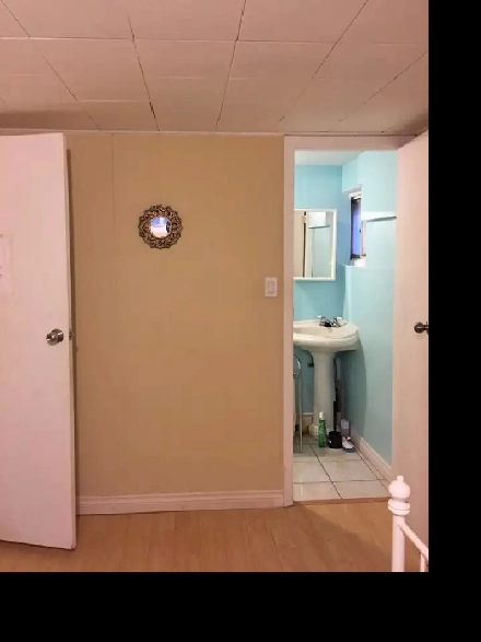 Private room for rent