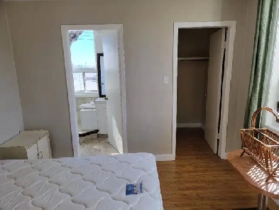 One bedroom suite -all utilities included-pet friendly Image# 1