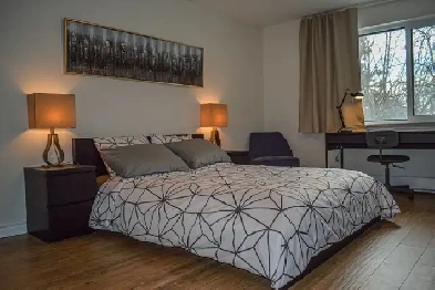 Great Room In Condo Townhouse Don Mills/ Finch Image# 1