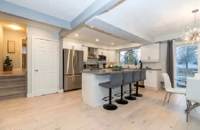 Western University Room Rental Image# 1