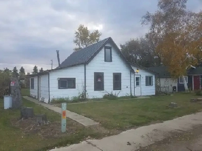 3 Bedroom House for Rent in Dewberry Alberta. Image# 6