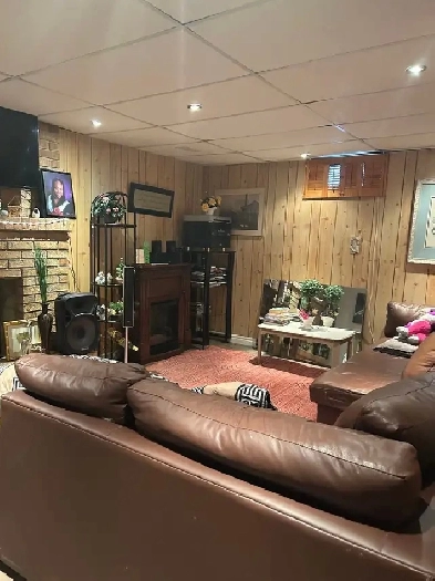 room rental Image# 1