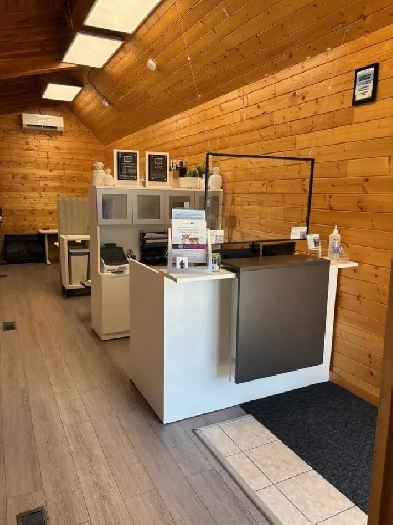 Temporary Office Space Available on Main Street, Penticton Image# 1