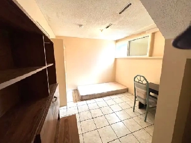 Furniture Room for for rent $595 available Image# 1