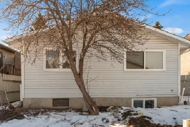 Full House With Garage and Furnished Basement For Rent Image# 7
