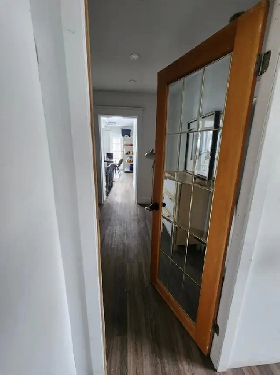 Upper sharing loft room for girl St Clair W Village at Winona Dr Image# 1