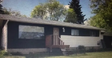 House for Sale in Roblin, Open to Offers, Immediate Possession Image# 1