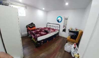 SHARING ROOM ,GIRLS ON MAIN FLOOR  FROM APRIL 21  or MAY 01 Image# 1