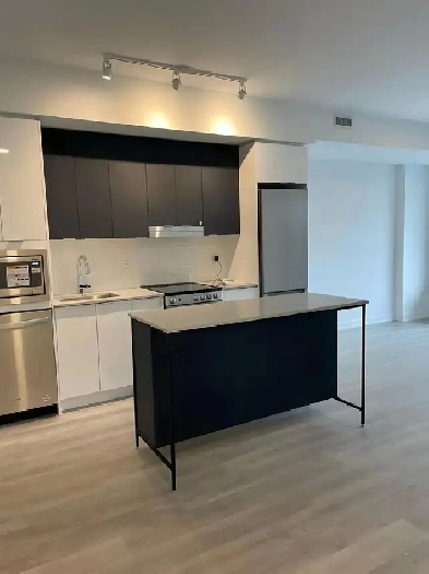 2 Bed 2 Bath Apartment for Rent in Mississauga -Available May 1 Image# 3