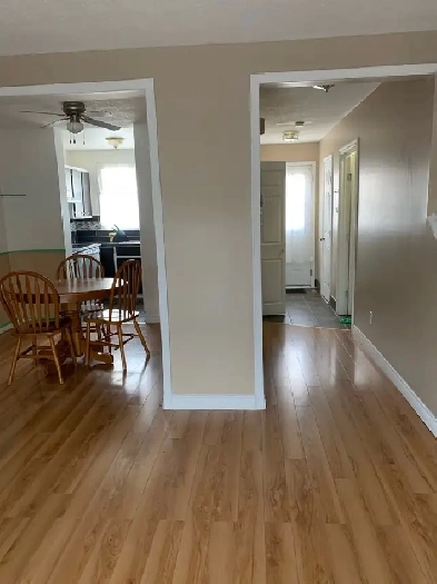 TOWNHOUSE FOR RENT! Image# 1